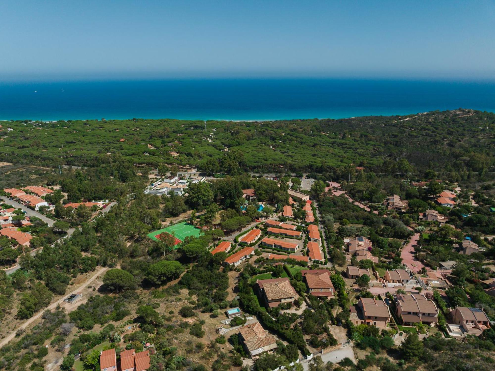 Amareclub Rocca Dorada Hotel Santa Margherita di Pula Exterior foto